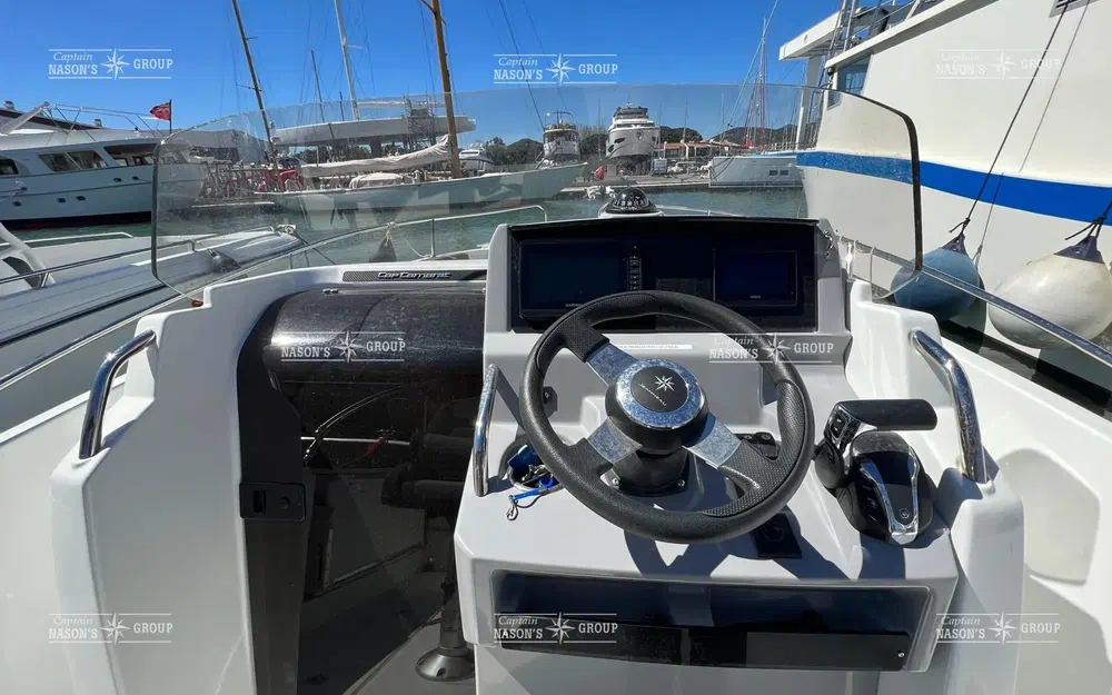 slider 4 Jeanneau Cap Camarat 6.5 CC