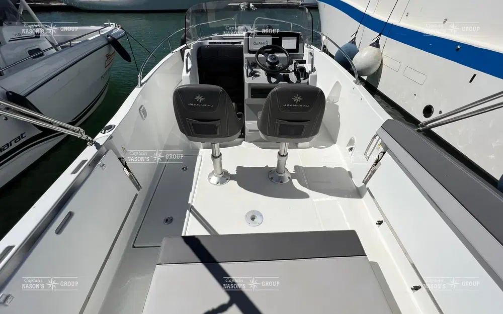 slider 8 Jeanneau Cap Camarat 6.5 CC