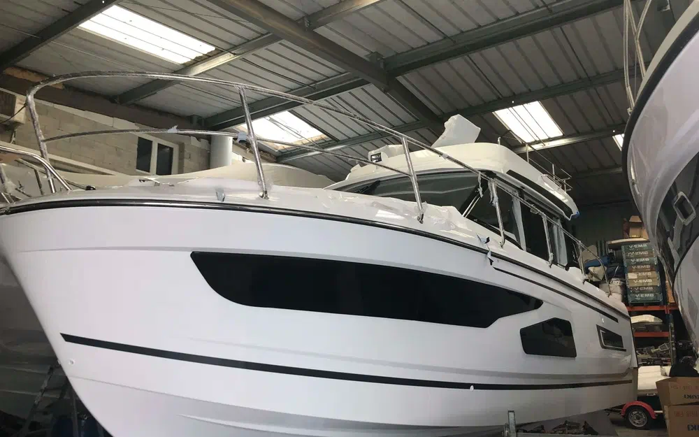 slider 0 Jeanneau Merry Fisher 1095