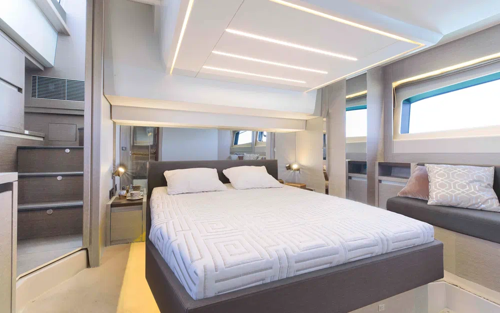 slider 10 Jeanneau Prestige 520