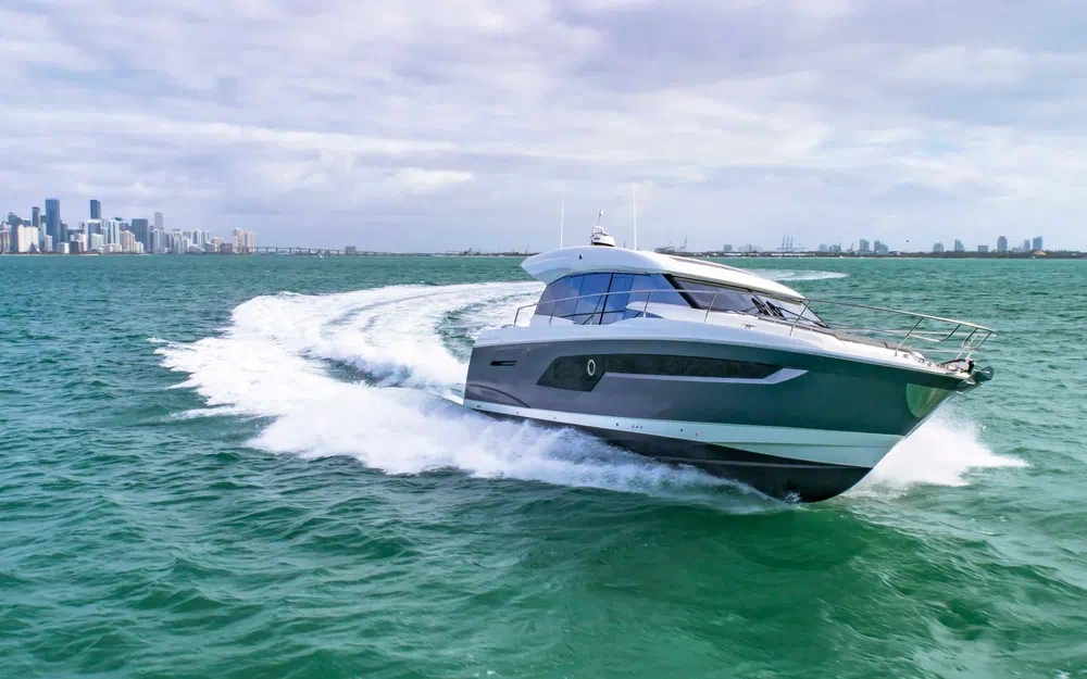 slider 2 Jeanneau Prestige 520