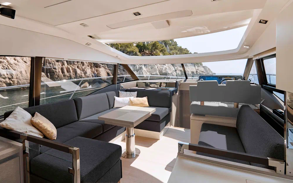 slider 9 Jeanneau Prestige 460 Fly