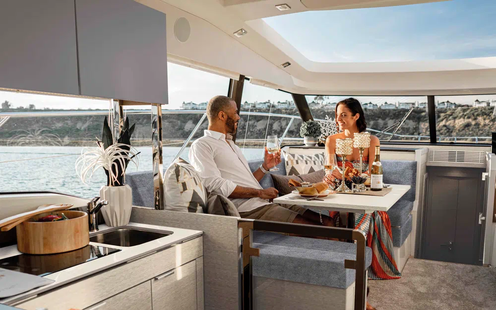 slider 11 Jeanneau Prestige 420 Fly