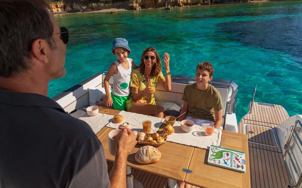 slider 5 Jeanneau Cap Camarat 10.5 WA