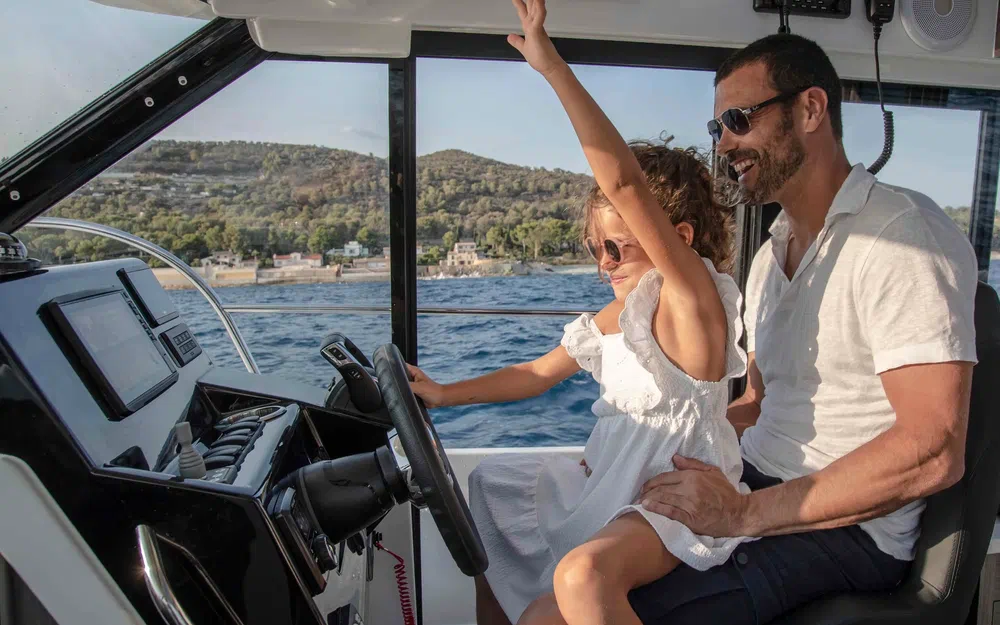 slider 7 Jeanneau Merry Fisher 895