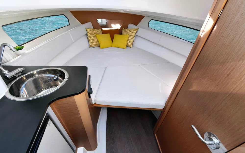 slider 8 Jeanneau Cap Camarat 7.5 WA