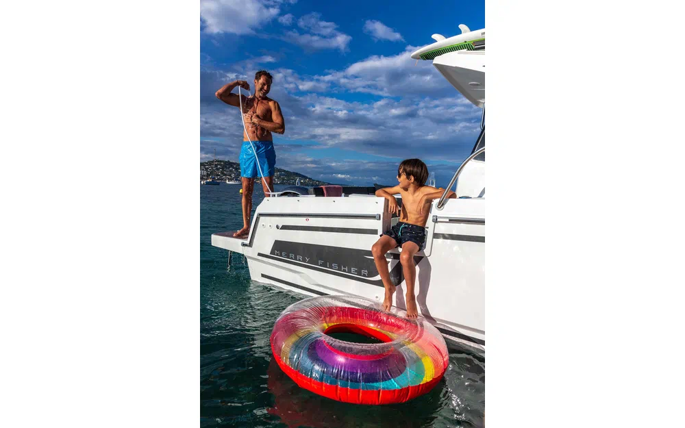 slider 5 Jeanneau Merry Fisher 795