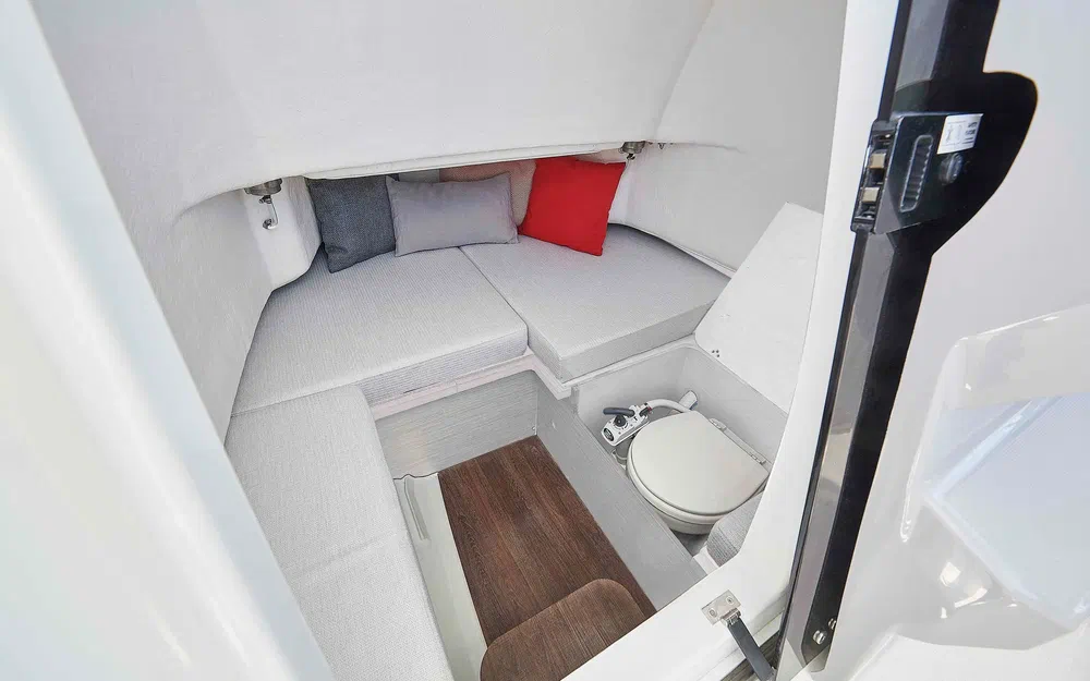 slider 8 Jeanneau Cap Camarat 7.5 CC