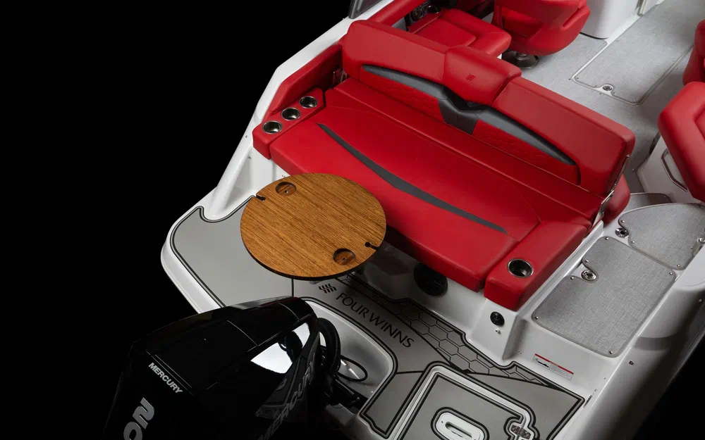 slider 6 Four Winns HD3