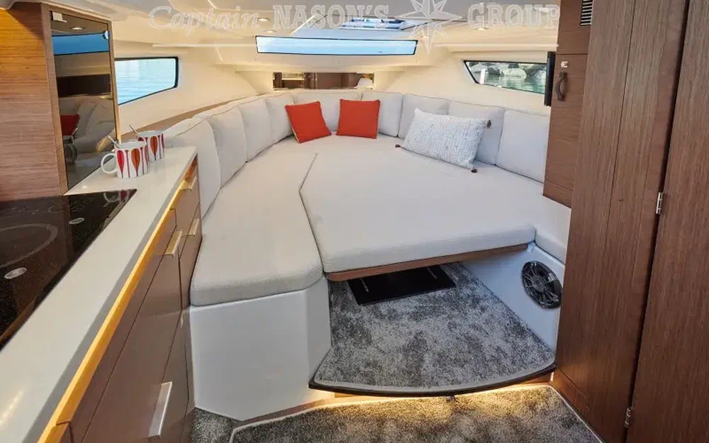 slider 10 Jeanneau Cap Camarat 10.5 WA