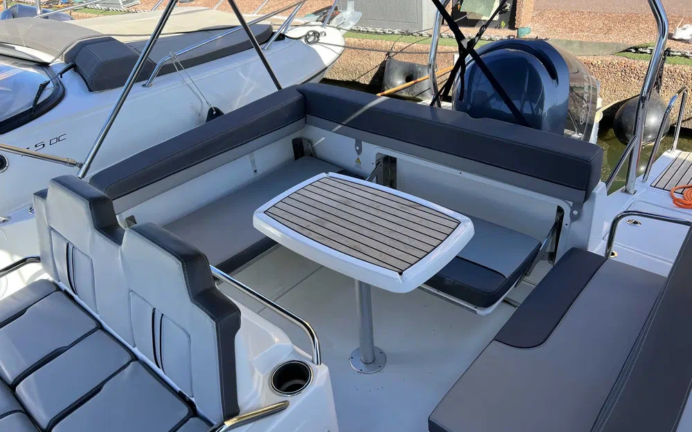 slider 2 Jeanneau Cap Camarat 7.5 WA