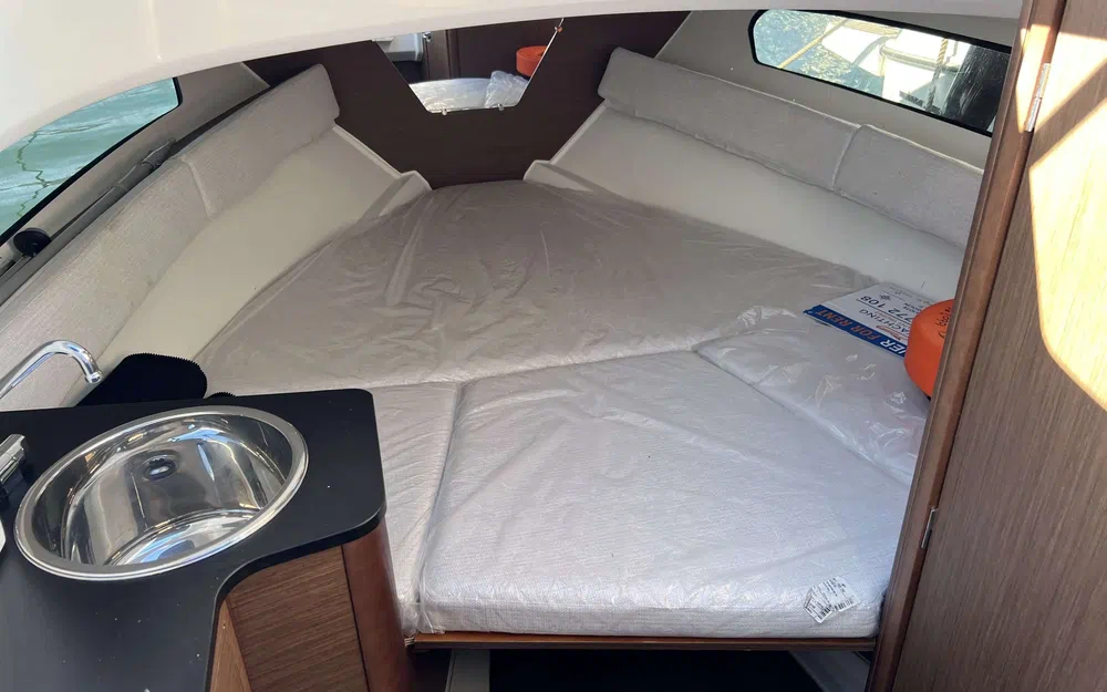 slider 6 Jeanneau Cap Camarat 7.5 WA