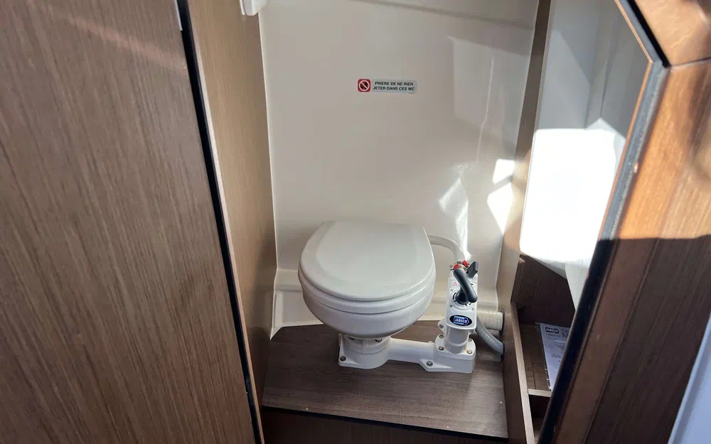 slider 7 Jeanneau Cap Camarat 7.5 WA