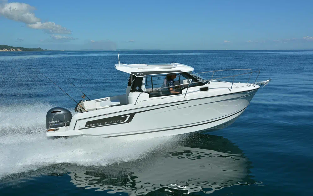 slider 3 Jeanneau Merry Fisher 695