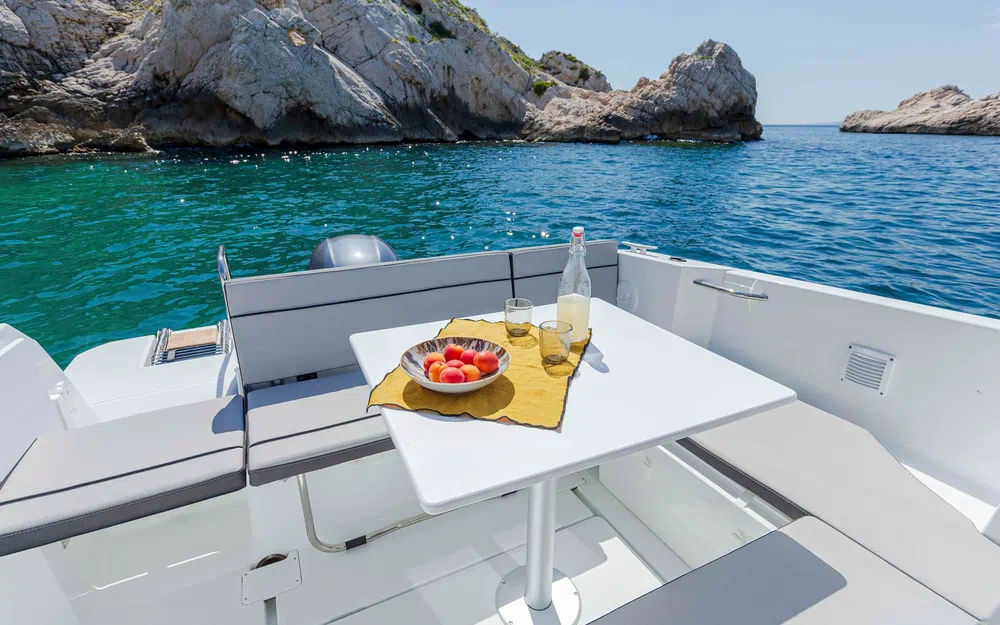 slider 5 Jeanneau Merry Fisher 605