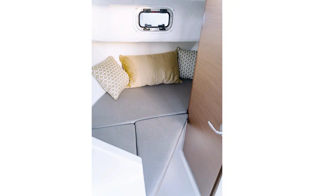 slider 9 Jeanneau Merry Fisher 695