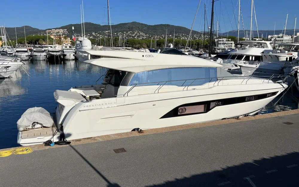 slider 1 Jeanneau Prestige 630