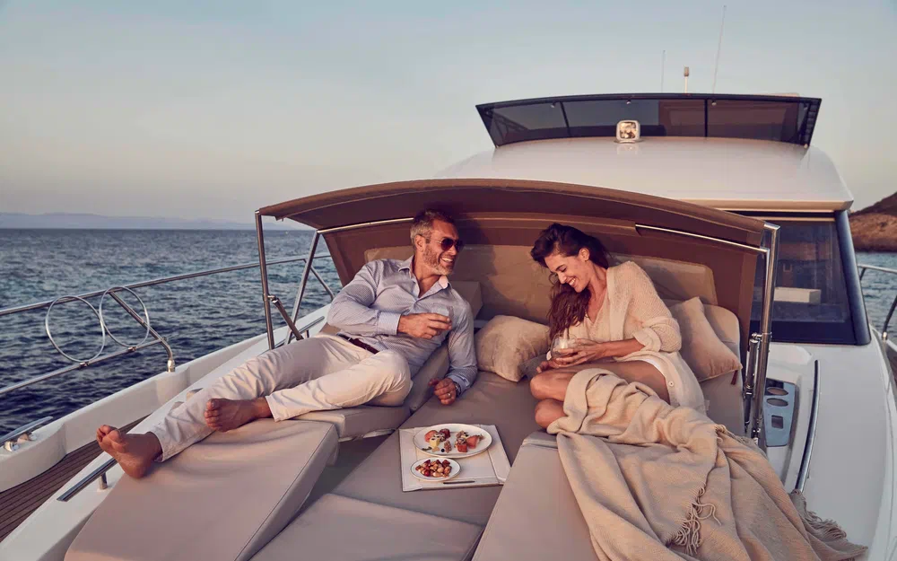 slider 10 Jeanneau Prestige 520