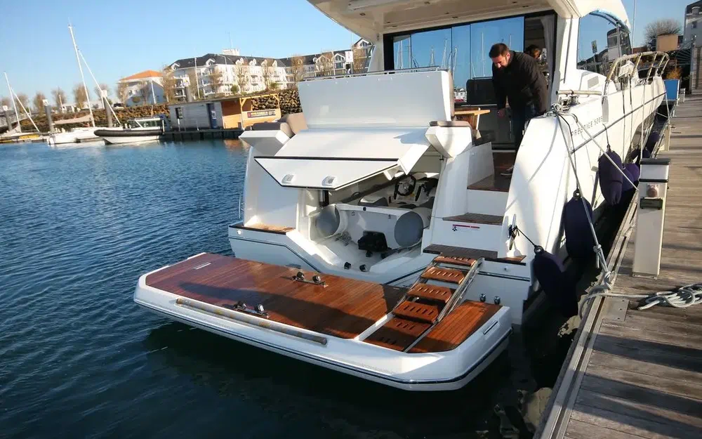 slider 2 Jeanneau Prestige 520