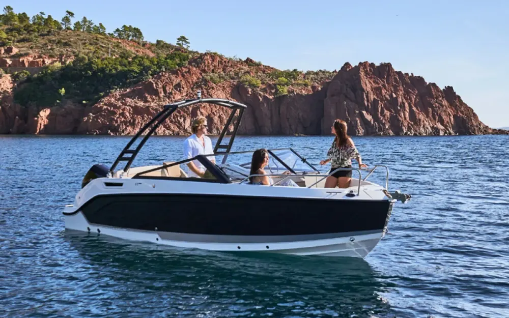 slider 4 Quicksilver  675Bowrider