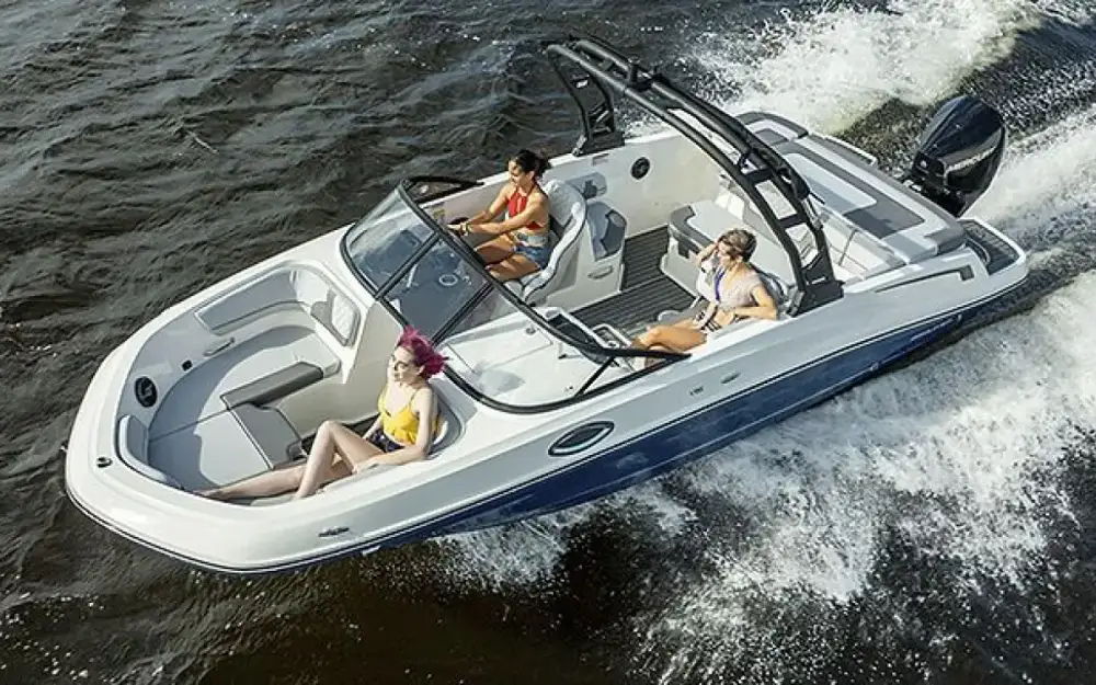 slider 3 Bayliner VR6 OB