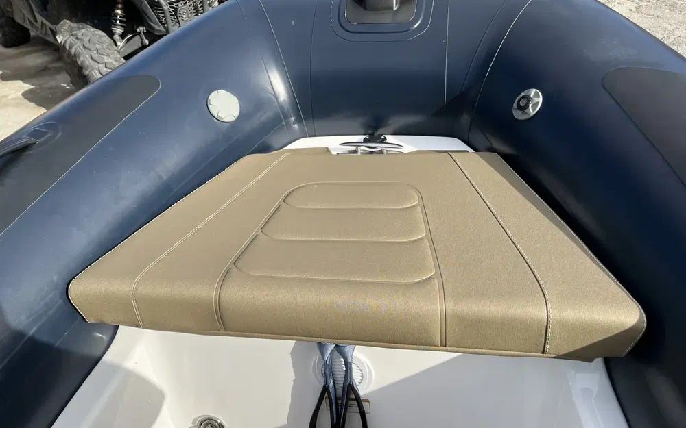 slider 1 Williams Performance Tenders Sportjet 435