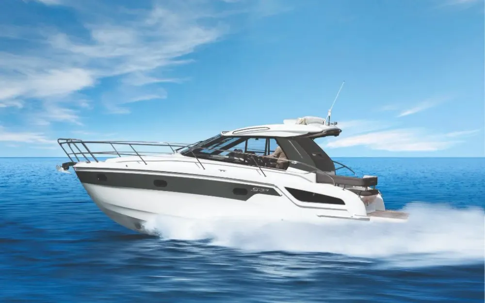 BavariaS 33 Hard Top