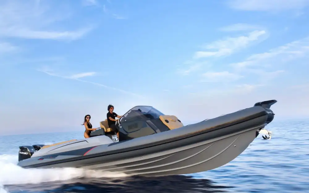 RanieriCayman 38 Executive