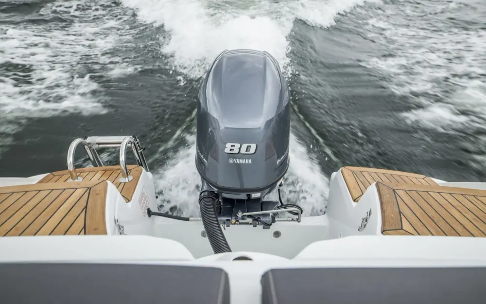 slider 2 YAMAHA F80 LB EFI