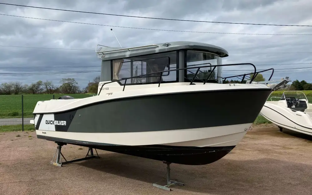 QuicksilverQuicksilver 675 Pilothouse