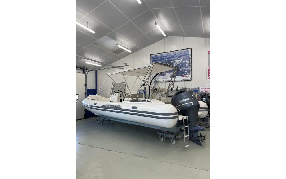 slider 0 Capelli Tempest 775