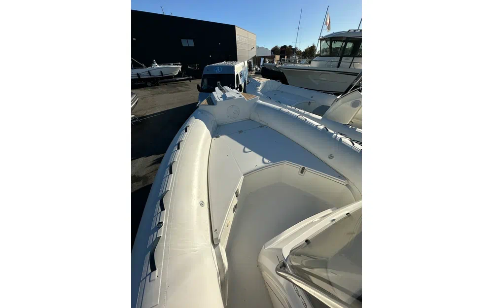 slider 4 Capelli Tempest 775