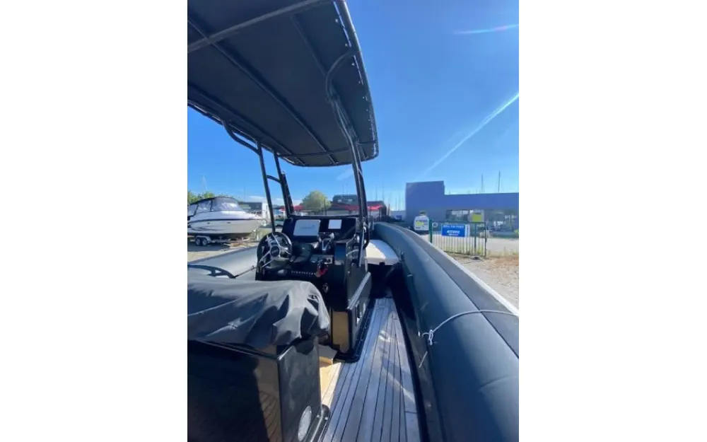 slider 5 Sea Water Phantom 280