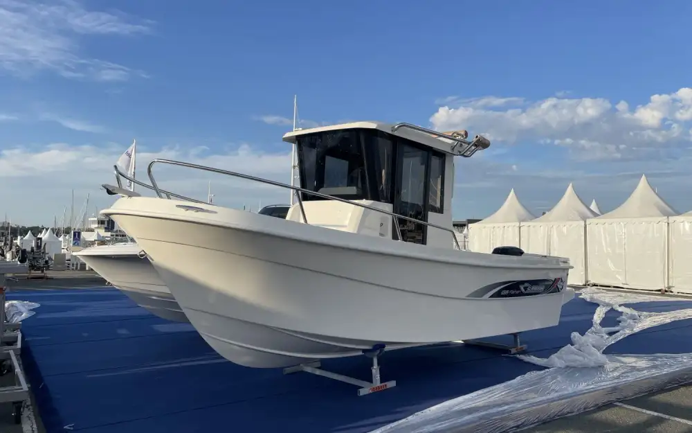 SaborSabor 600 Cabin