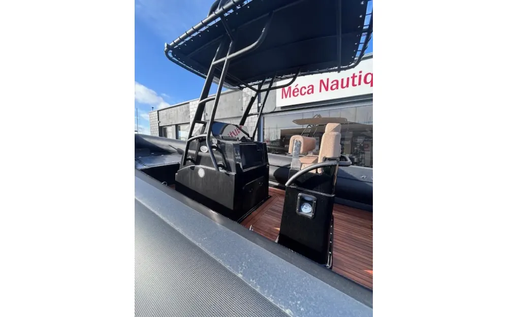slider 7 Sea Water Phantom 260