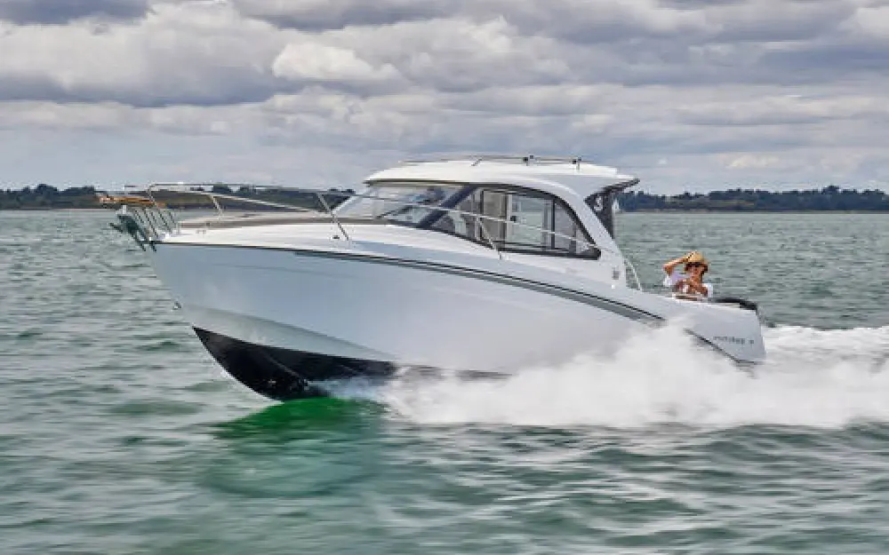 BeneteauAntares 7 Cruising