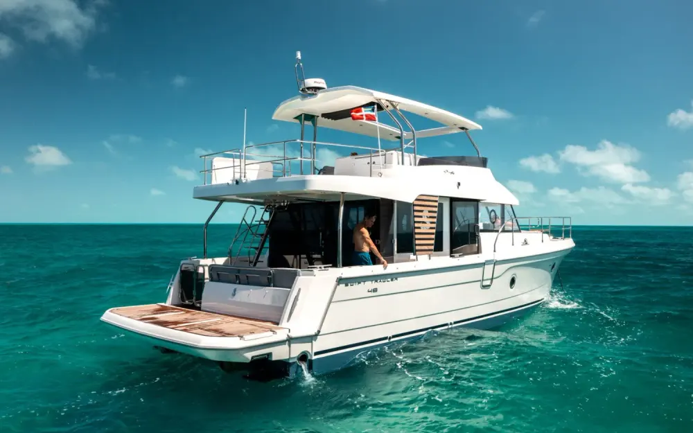 BeneteauSwift Trawler 48