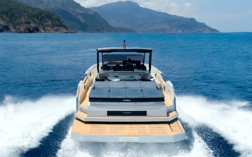De Antonio YachtsD50 Open
