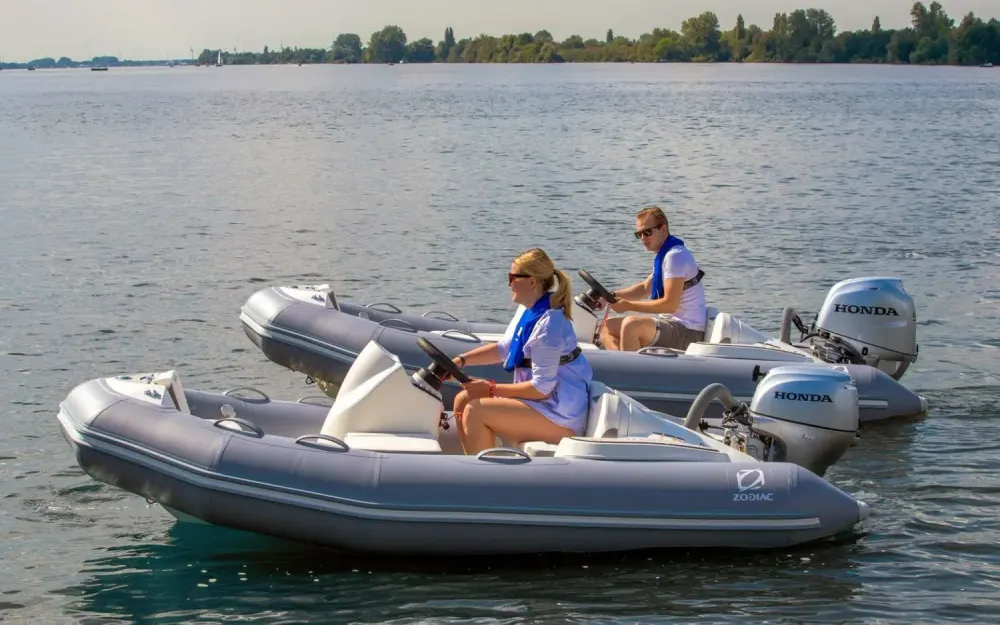 ZodiacYachtline 360 DL