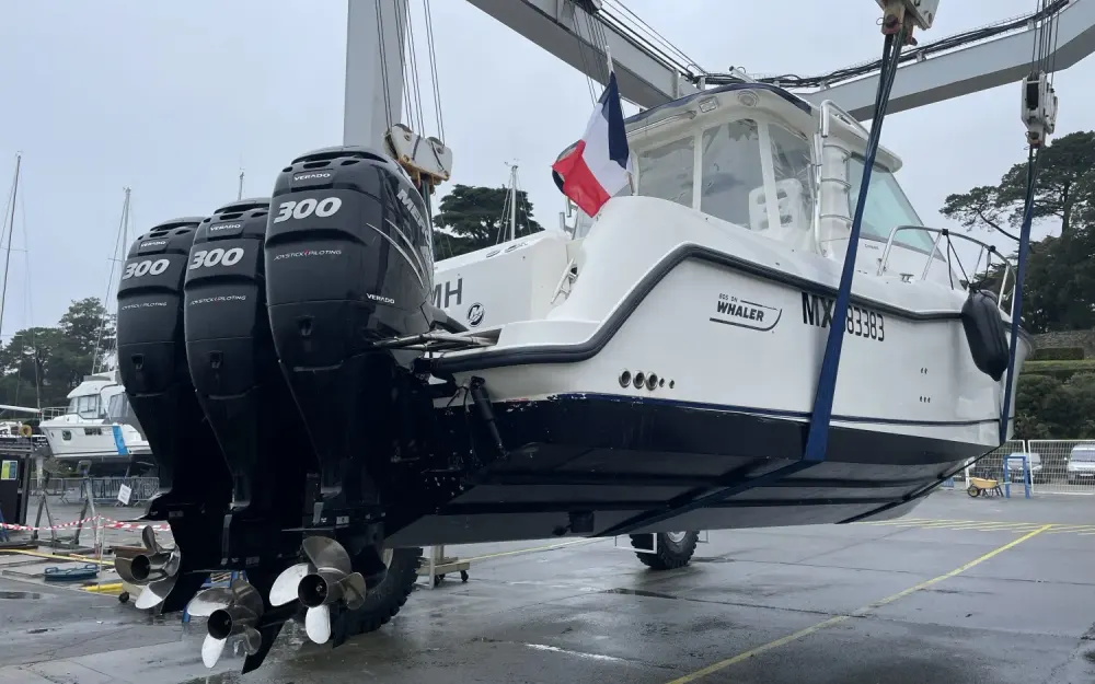 Boston WhalerBoston Whaler 345 Conquest