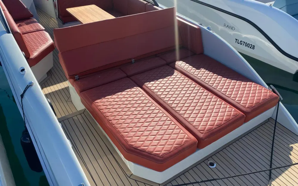 slider 2 Rand Boats Supreme 27