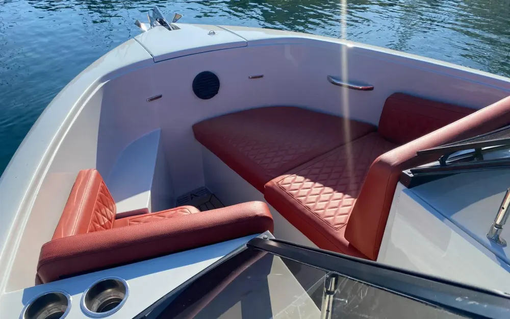 slider 5 Rand Boats Supreme 27