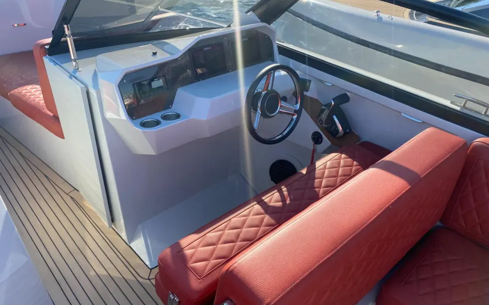 slider 7 Rand Boats Supreme 27