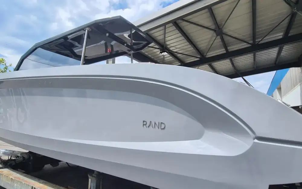 Rand BoatsEscape 30