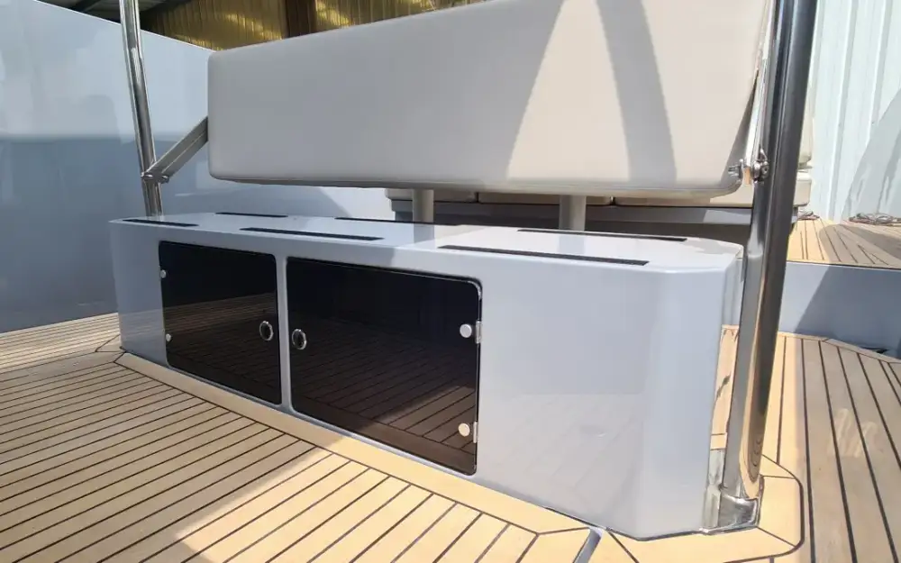 slider 25 Rand Boats Escape 30