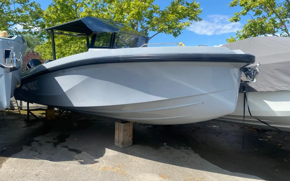slider 1 Rand Boats Roamer 29