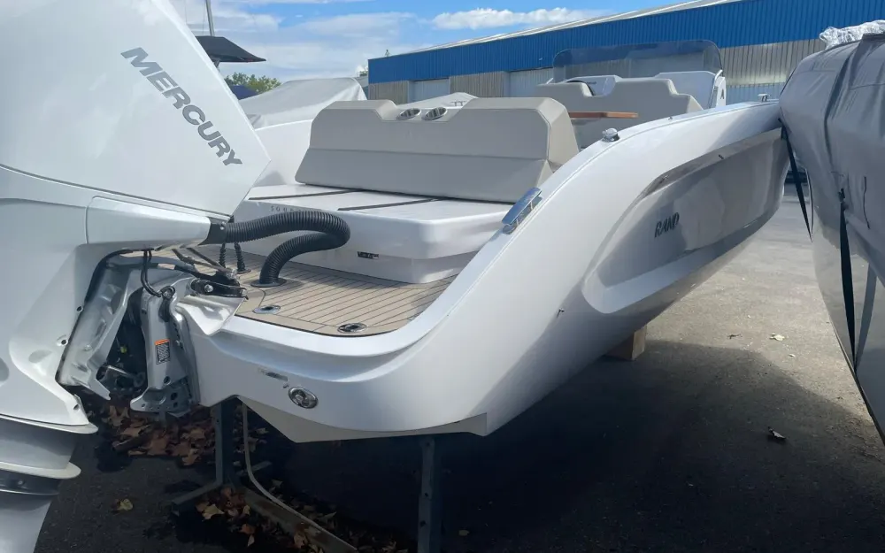 slider 11 Rand Boats Source 22