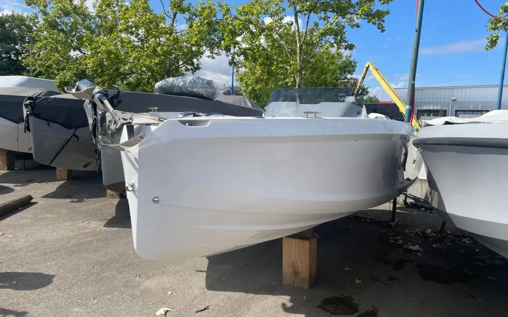 slider 0 Rand Boats Source 22