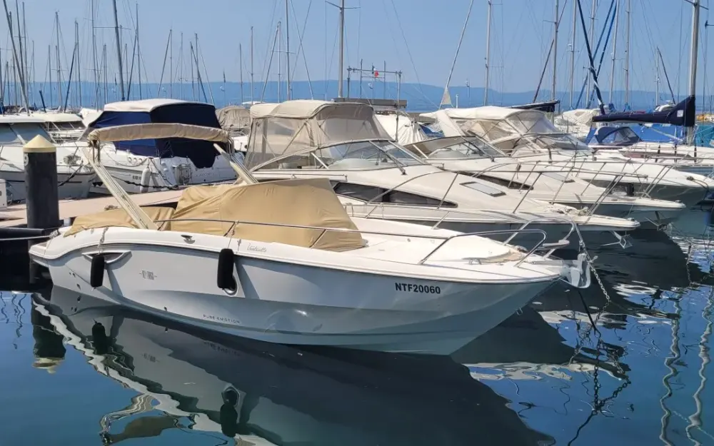 Sessa MarineKey Largo 27 Inboard