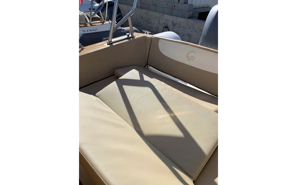 slider 8 Capelli Tempest 775 Luxe